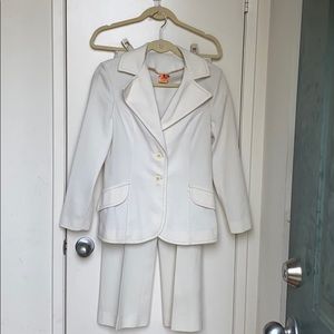 Vintage women’s two piece casual suit